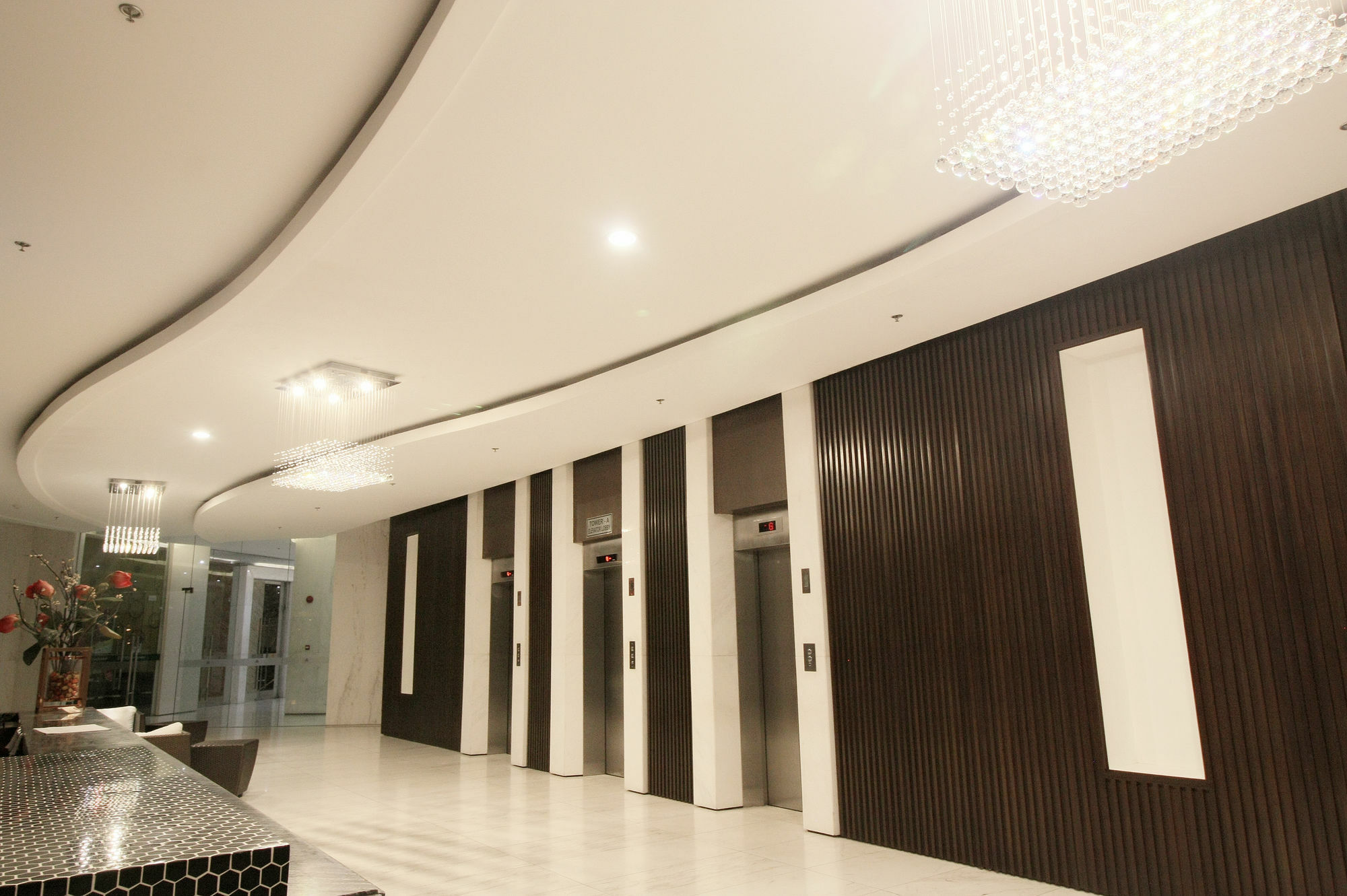 Maxstays - Max Style @ Fort Victoria Makati City Екстериор снимка